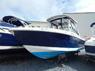 24’ 2013 ROBALO R247 DUAL CONSOLE